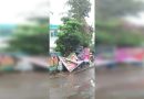 विम्नानगर रहिवासी पीएमसी निष्क्रियतेनंतर फ्लेक्स काढून टाकतात