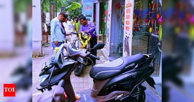 दशारावर नवरत्रात पुणे आरटीओकडे नोंदणीकृत 15,000 पेक्षा जास्त वाहने