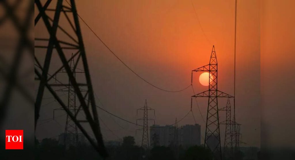 पायाभूत सुविधांच्या तुटवड्यामुळे दीर्घकाळ वीज खंडित होत असल्याने वाघोलीवासीयांची काळोखी दिवाळी