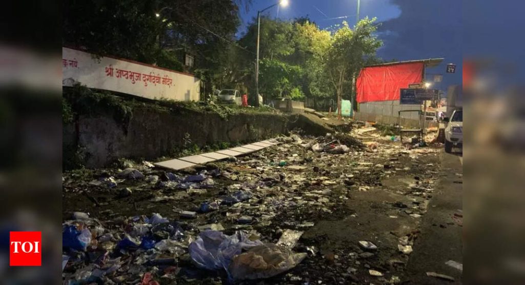 दिवाळीच्या पावसात संकलन विस्कळीत, कचऱ्याचे ढीग आणि कुजणे