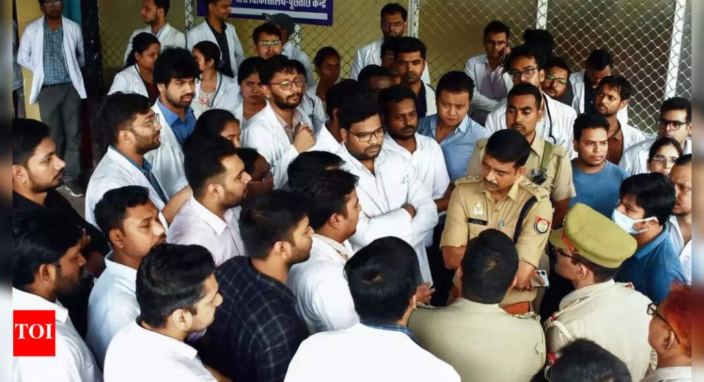 ‘ती माझा छळ करत होती, माझ्याशी लग्न करायचे होते’: अटक पुण्यातील तांत्रिकाने आत्महत्या करून मृत्यू झालेल्या महाराष्ट्र डॉक्टरबद्दल पोलिसांना सांगितले